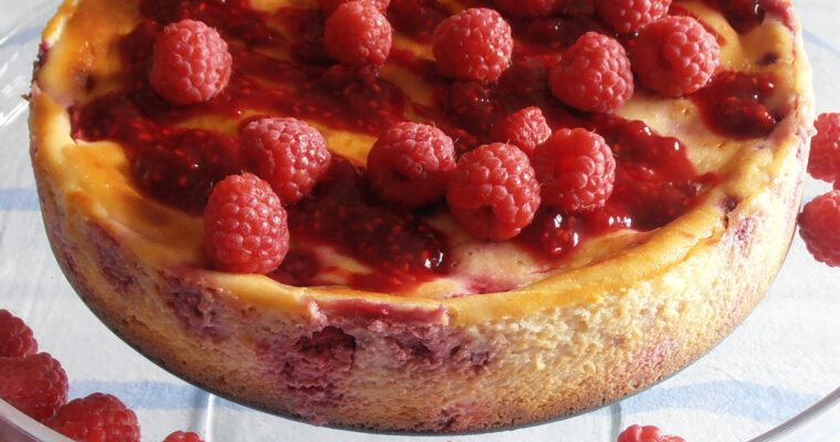 Witte chocolade cheesecake met framboos