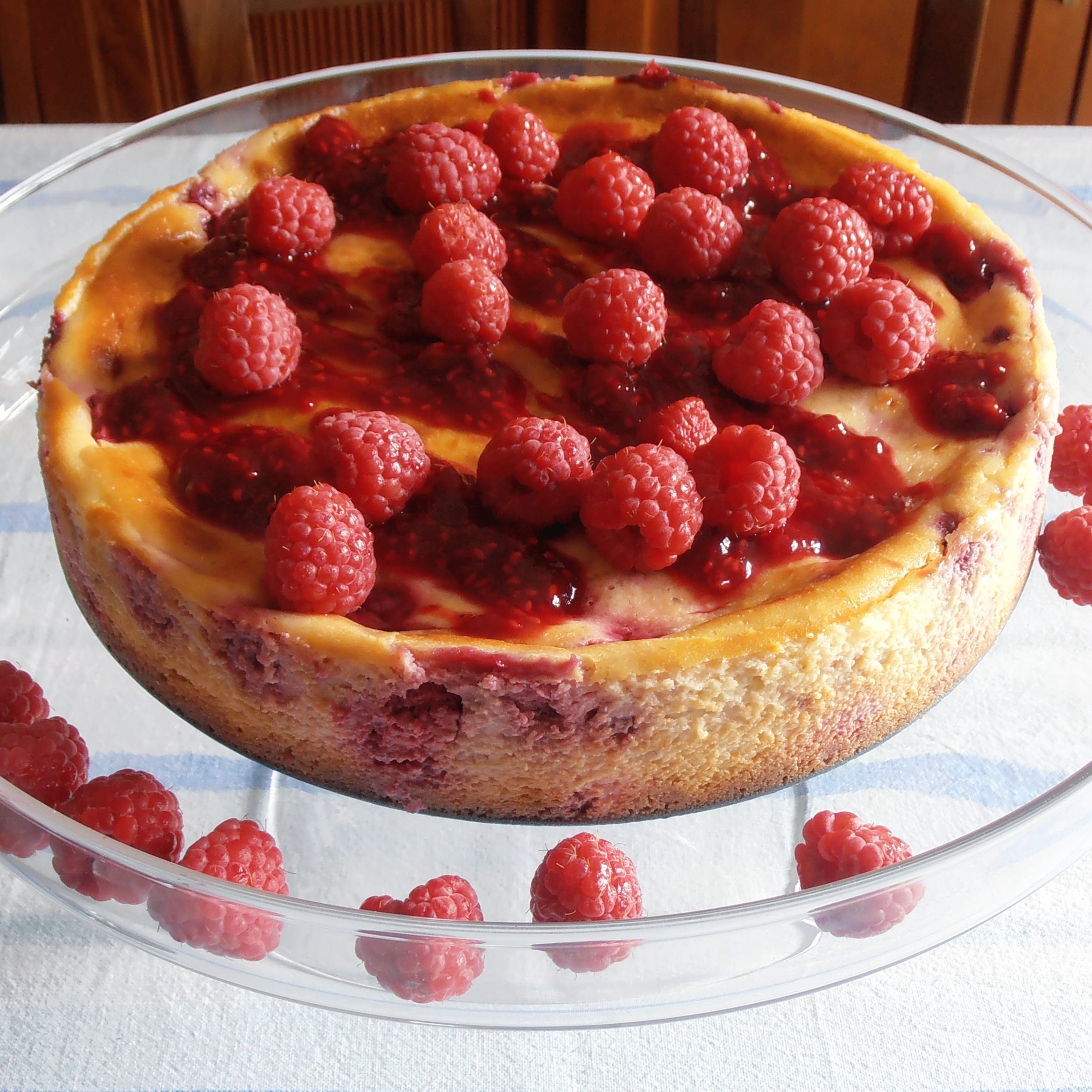 Witte chocolade cheesecake met framboos